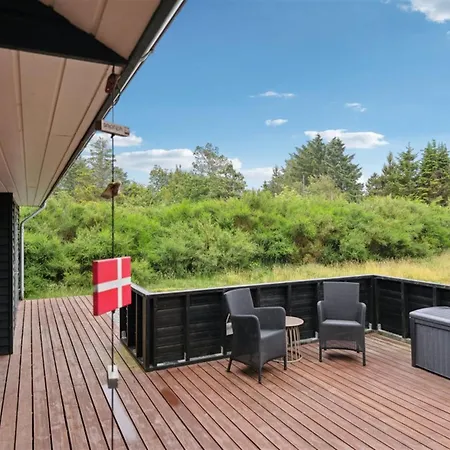 Ferienhaus Muriel - 1-6km From The Sea By Interhome *